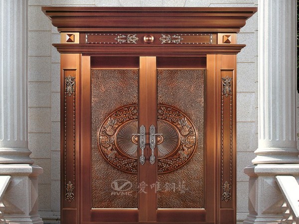 許多人看上別墅銅門是因為它的外觀